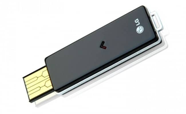 Usos de un smartphone, pendrive